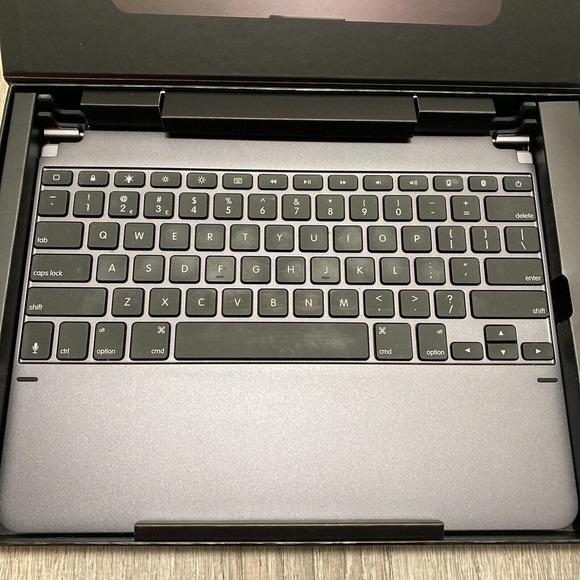 Brydge 12.9 iPad Pro 3rd & 4th Wireless Bluetooth Keyboard w/ Backlit Keys Gray - Picture 8 of 12